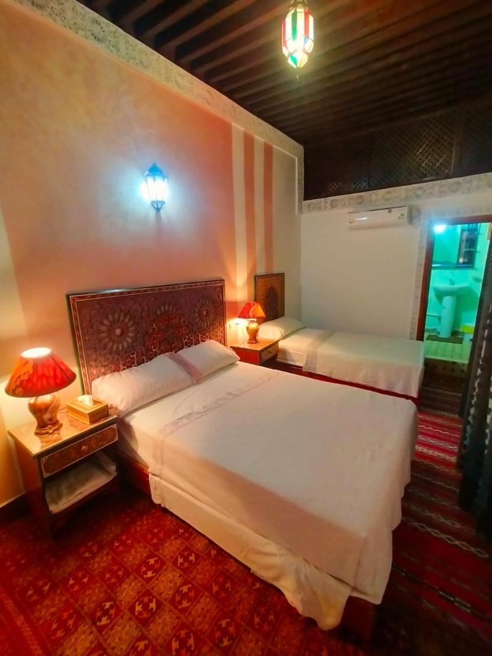 Famille Fahym Apartment Fez Bagian luar foto